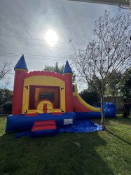 2715C56D ADCB 4CCB BD5F 162E38CAB4B7 1711345029 Classic Bounce House With Slide