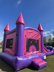 712DB04E 18F2 4B2C 9205 282E60FAF4C9 1711417535 Princes Castle Bounce House With Slide